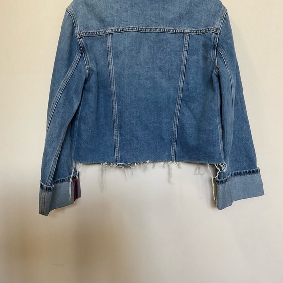 Vince Camuto Cropped Distressed Raw Hem Edge Blue Denim Jacket Size XS - Picture 3 of 6